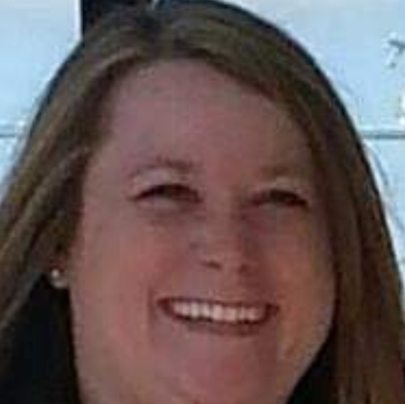 Meet your Posher, Chrissie - Picture 1 of 1